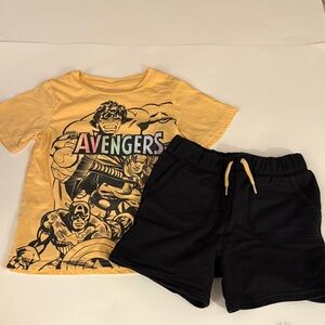 Marvel Comics Avengers Two Piece Outfit - 4T
